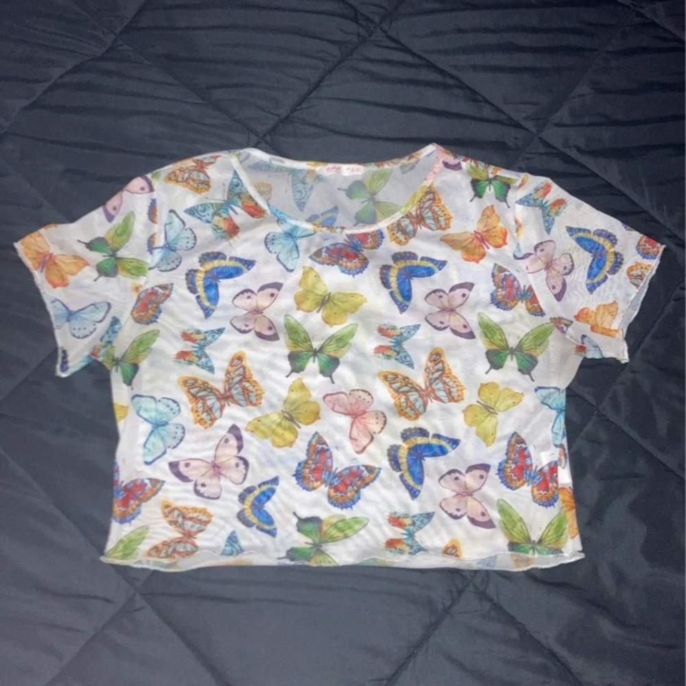 Butterfly top 🦋 - Picture 3 of 5